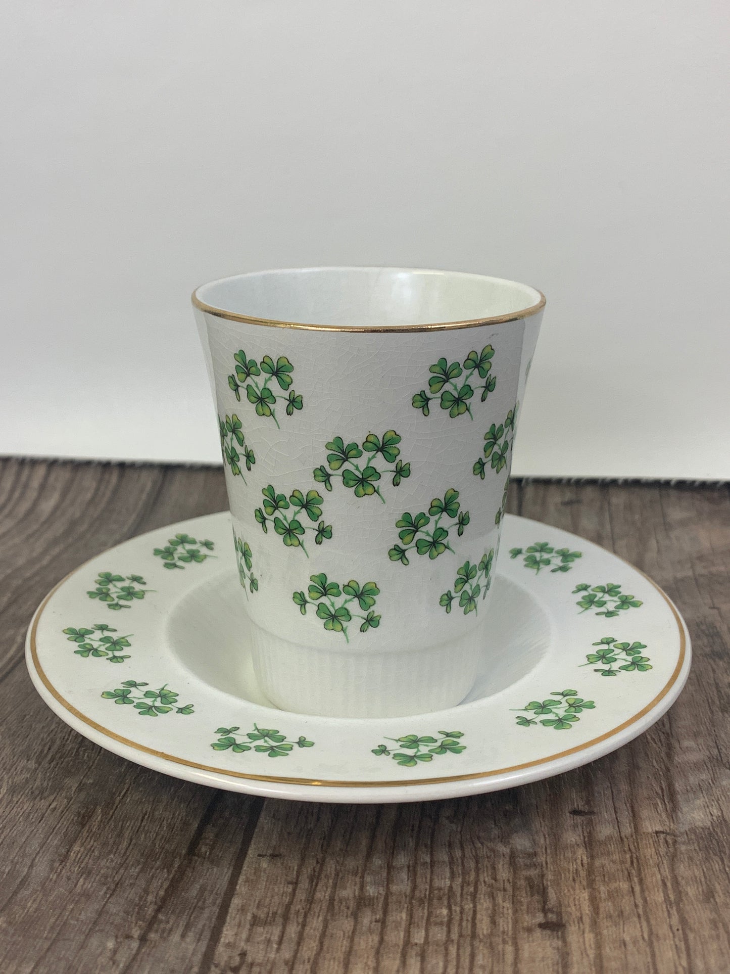 Shamrock Teacup Made in Ireland Arklow Pottery Patricia Pattern Vintage Teacup