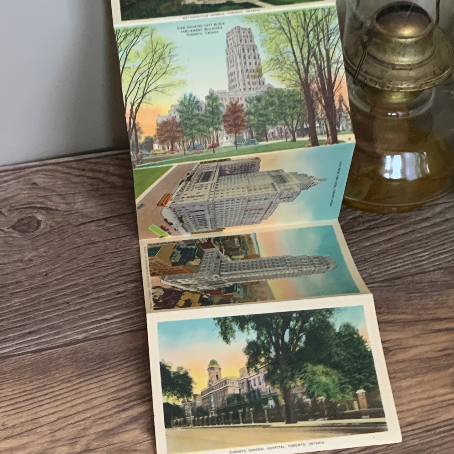 Vintage Fold Out Postcard Set City of Toronto 1949 Colour Scenes