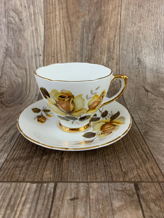 Vintage Teacup with Yellow Roses Fine Bone China Teacup and Saucer Set
