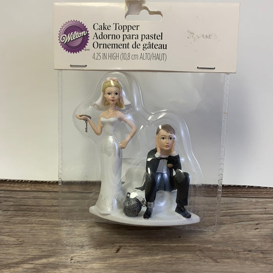 Wilton Cake Topper Ball and Chain