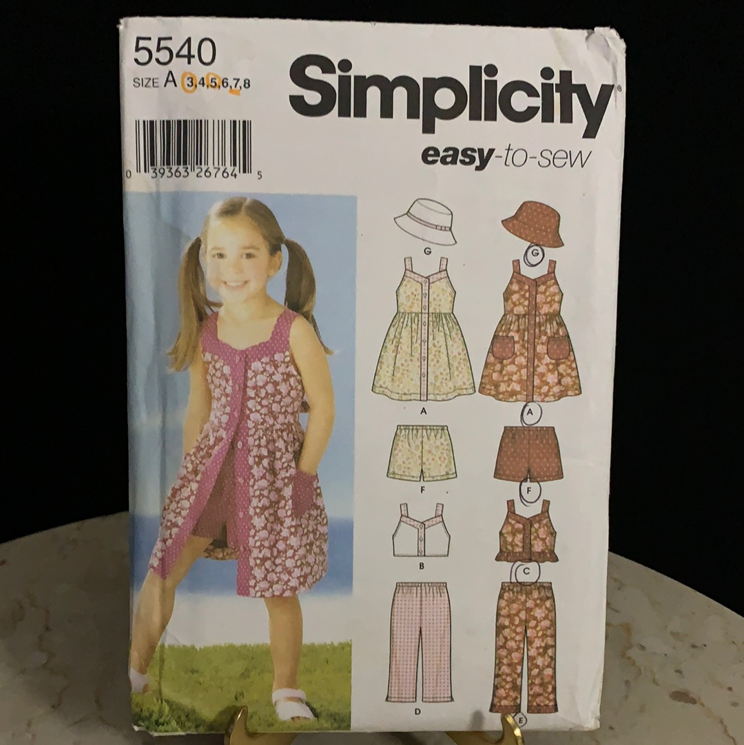 Childs Dress Top Pants or Shorts and Hat in 3 Sizes Simplicity 5540