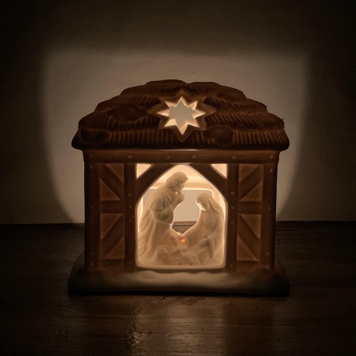 Partylite Bisque Nativity Scene Tealight Holder
