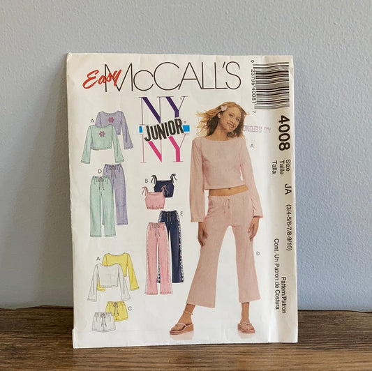 Juniors Top Shorts Capris and Pants Stretch Knit Sewing Pattern Size 3 to 10 McCalls 4008