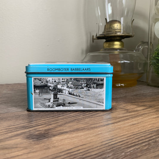 Blue and White Vintage Candy Tin Roomboter Babbelaars Netherlands Butter Sweets
