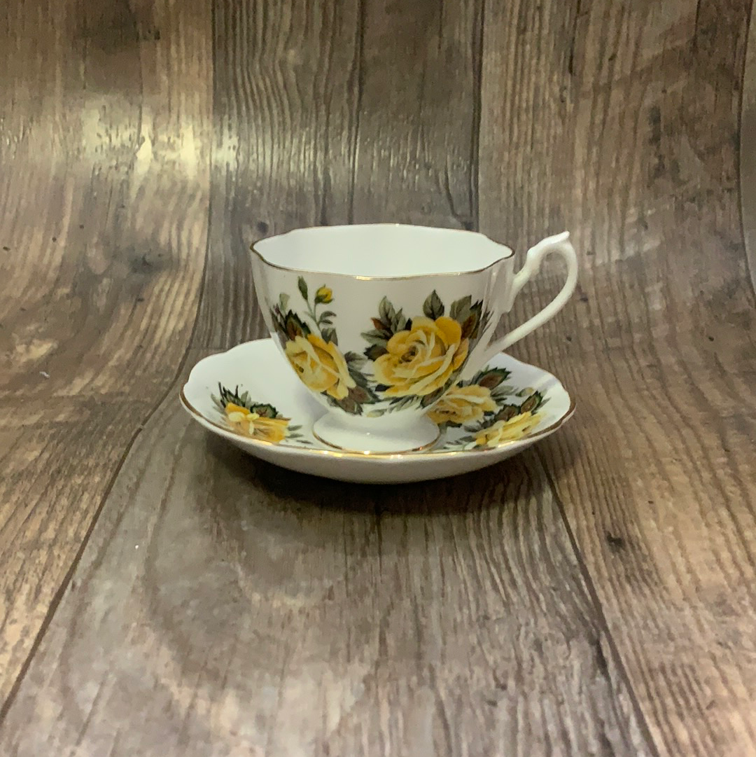 Yellow Floral Vintage Tea Cup Queen Anne Teacup