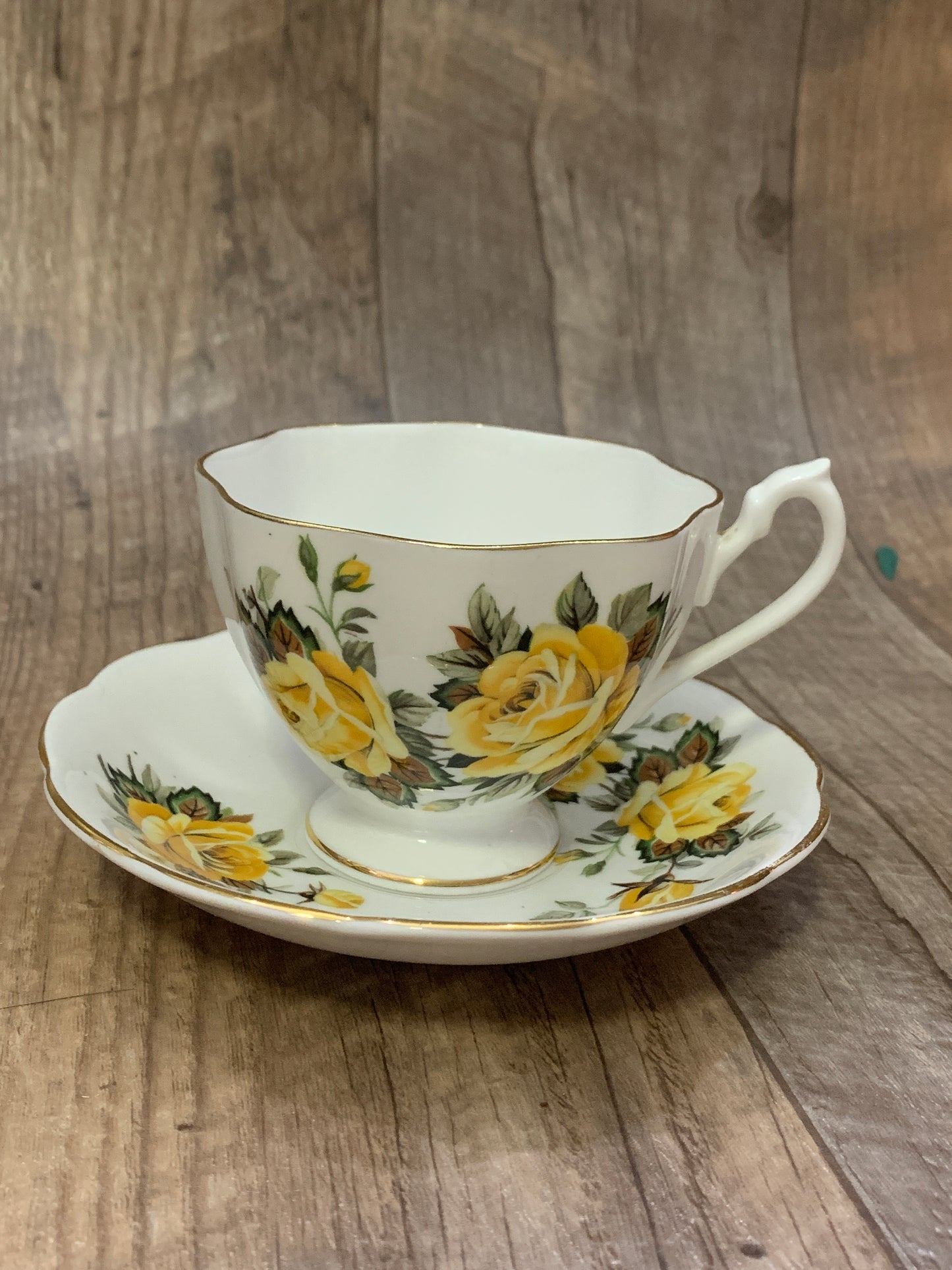 Yellow Floral Vintage Tea Cup Queen Anne Teacup