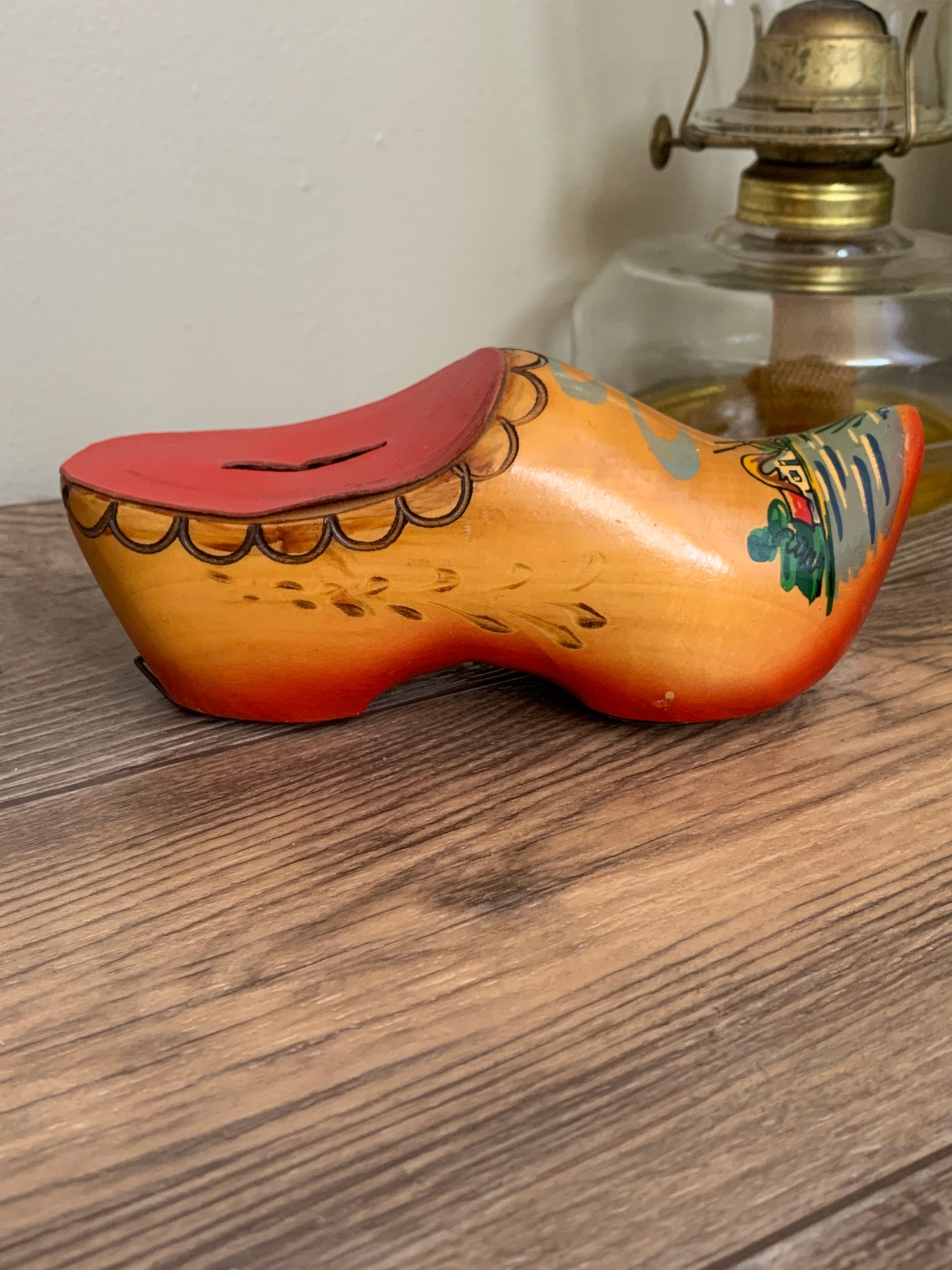 Holland Wooden Shoe Coin Bank Travel Souvenir Dutch Collectible Travel Souvenir No Key