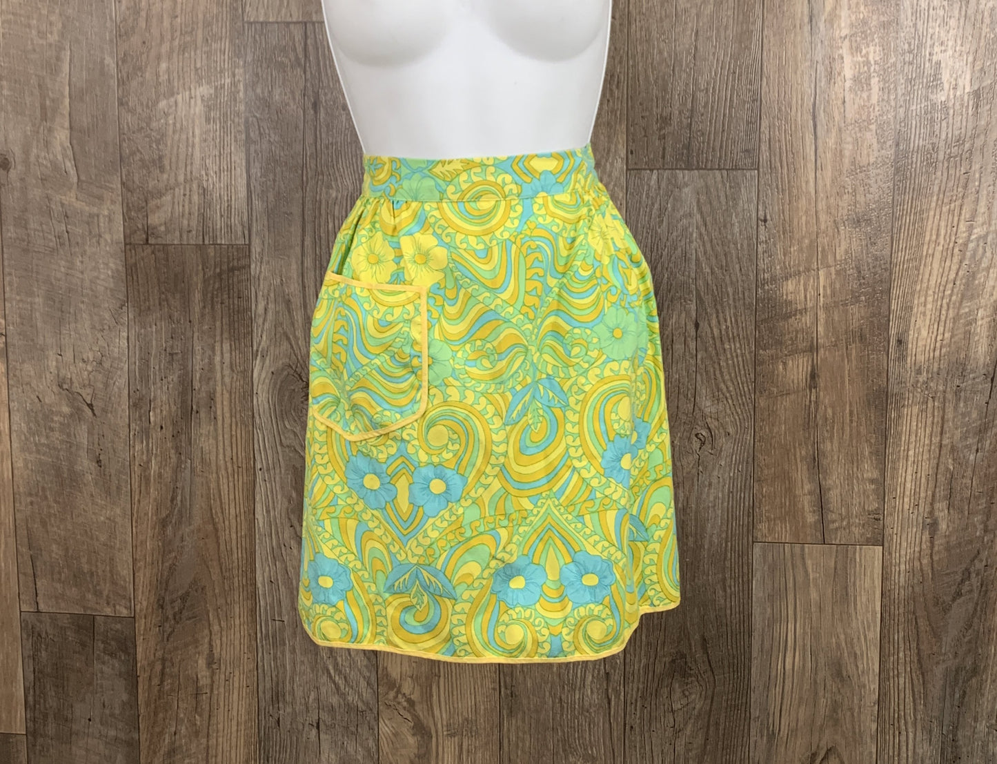 Vintage Apron Yellow, Blue, and Green Psychedelic Pattern Half Apron
