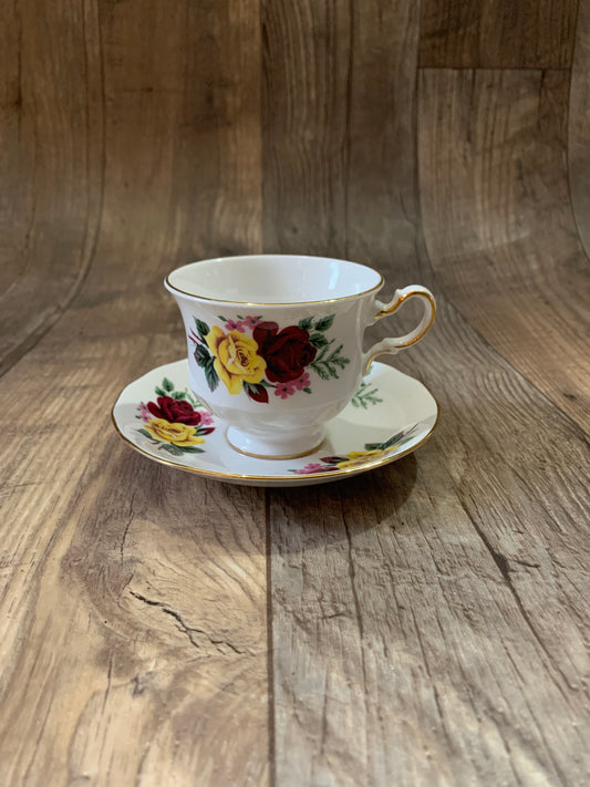 Vintage Teacup with Red and Yellow Rose Floral Pattern Queen Anne Tea Cup and Saucer