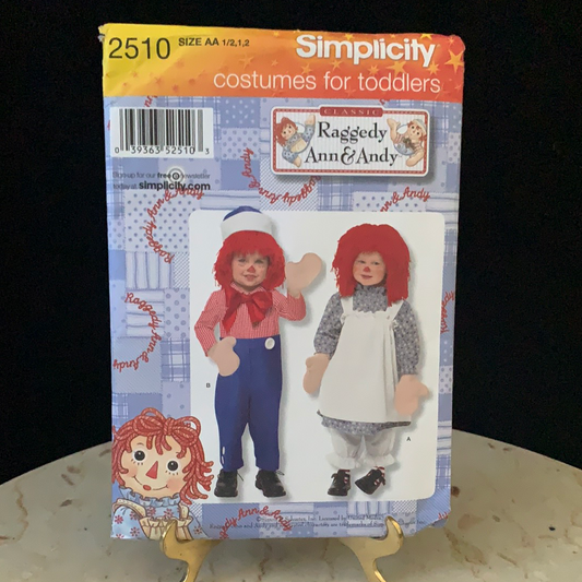 Simplicity 2510 Costumes for Toddlers Raggedy Ann & Andy