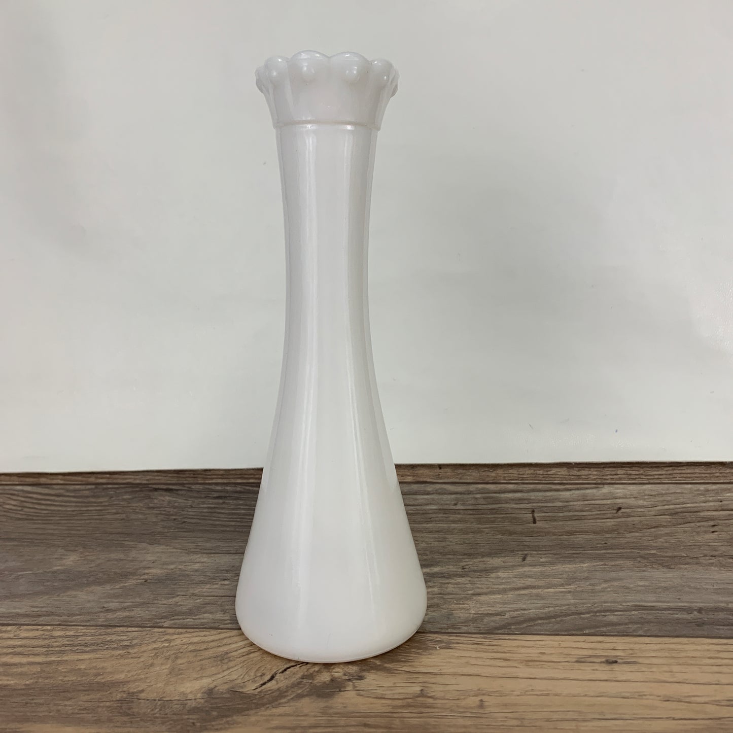 White Bud Vase with Scalloped Rim, Vintage Milk Glass Bud Vase