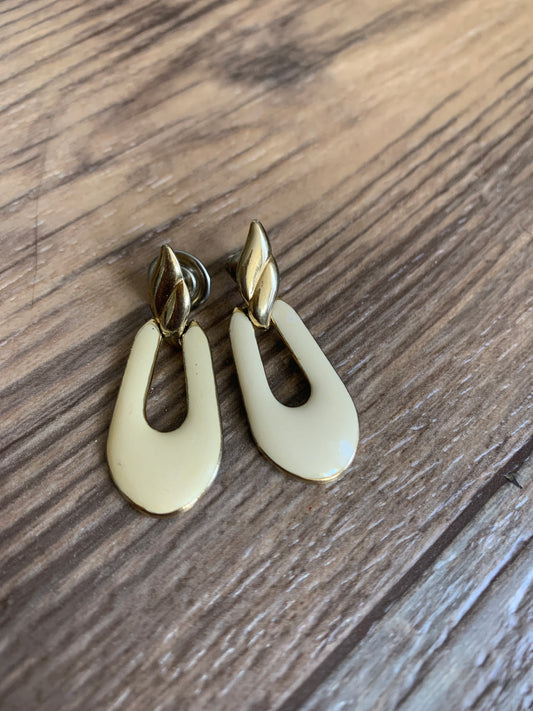 Vintage Enamel Earrings for Pierced Ears Oval Dangle Earrings Gifts for Her
