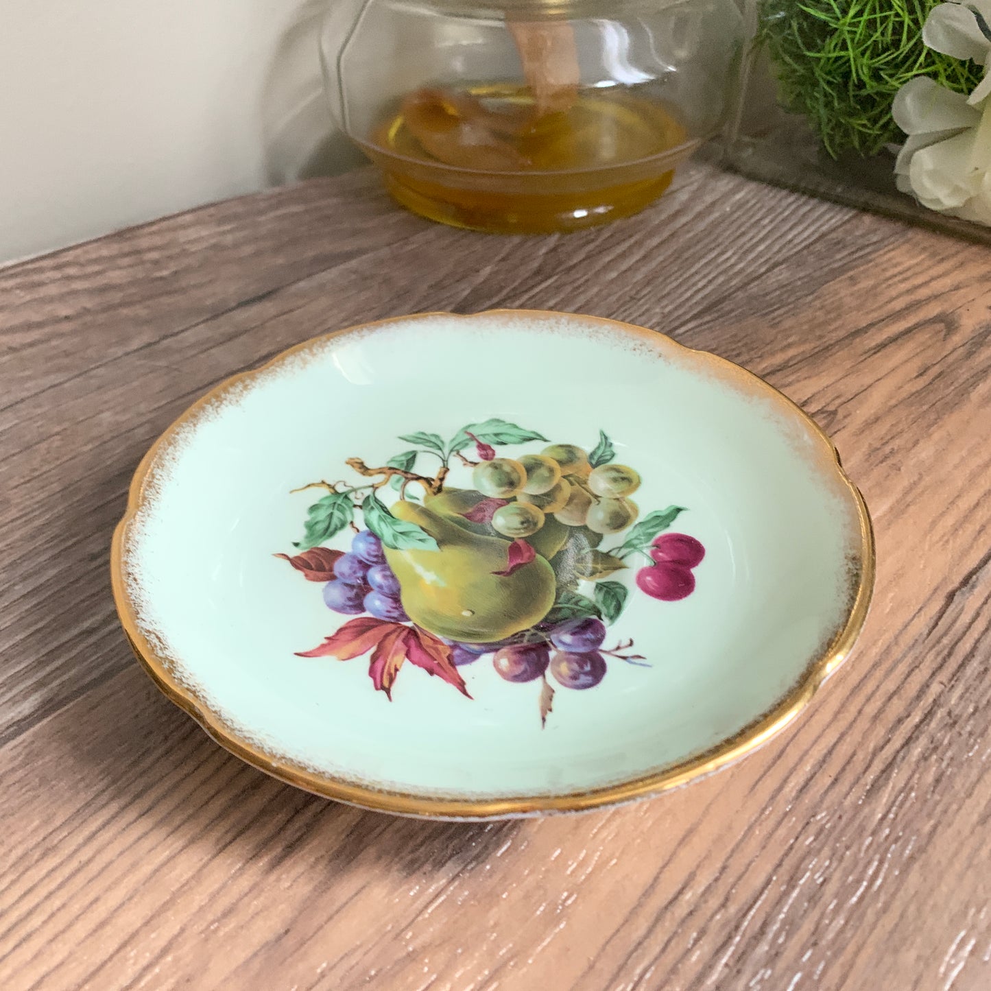 Royal Grafton Replacement Saucer Pale Green Saucer with Pears and Grapes