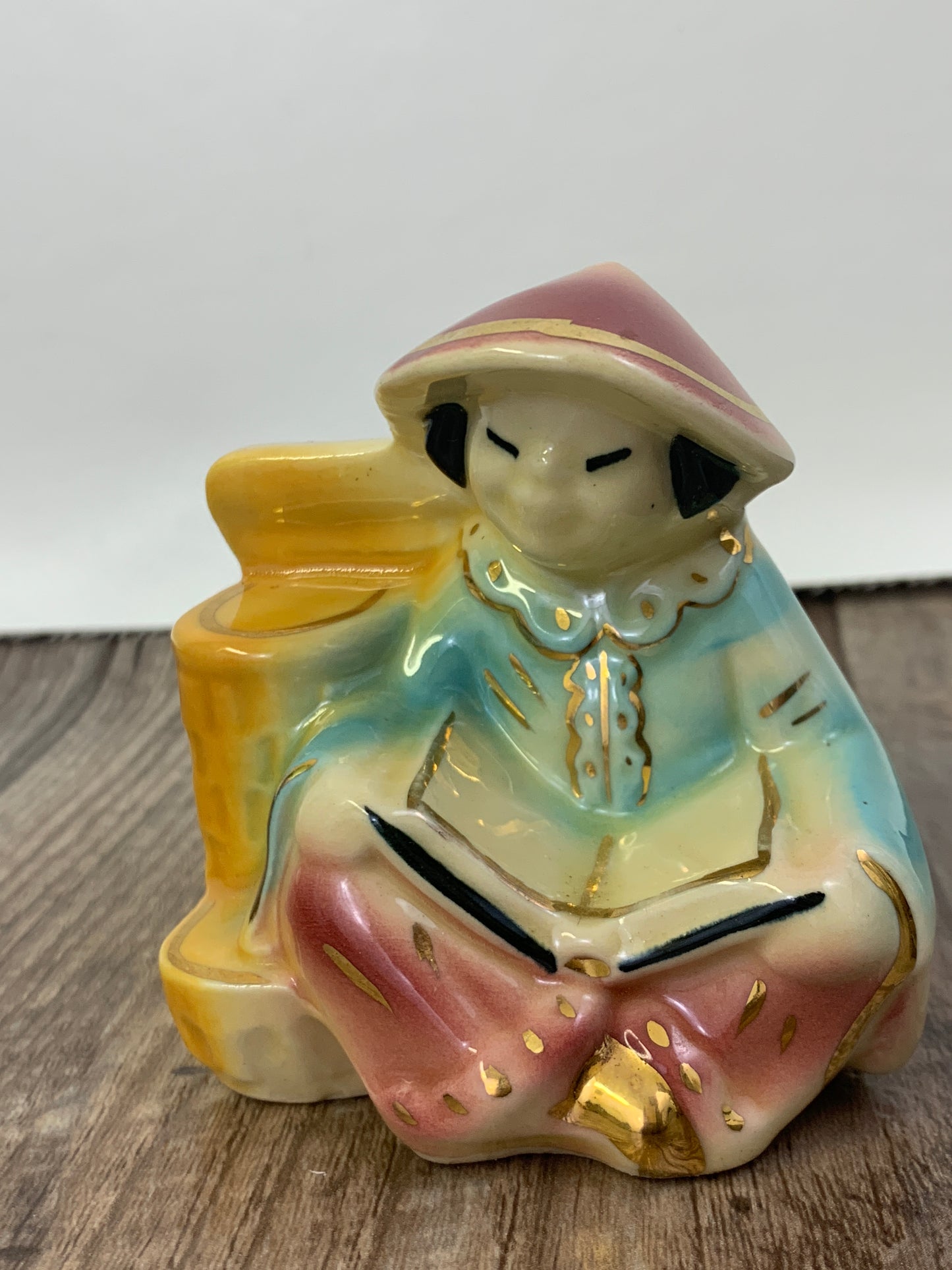 Small Vintage Ceramic Planter Asian Girl Reading