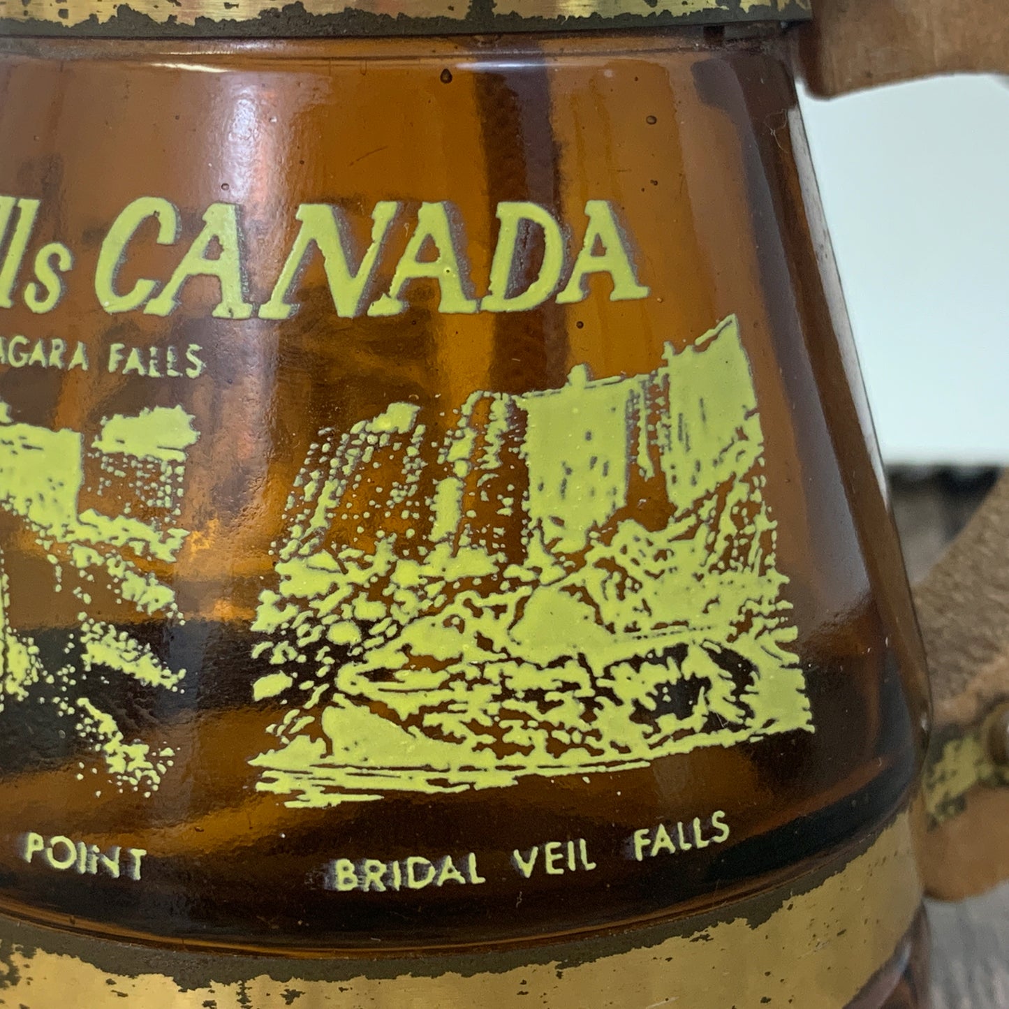 Vintage Niagara Falls Mini Oil Lamp Souvenir, Amber Glass Oil Lamp