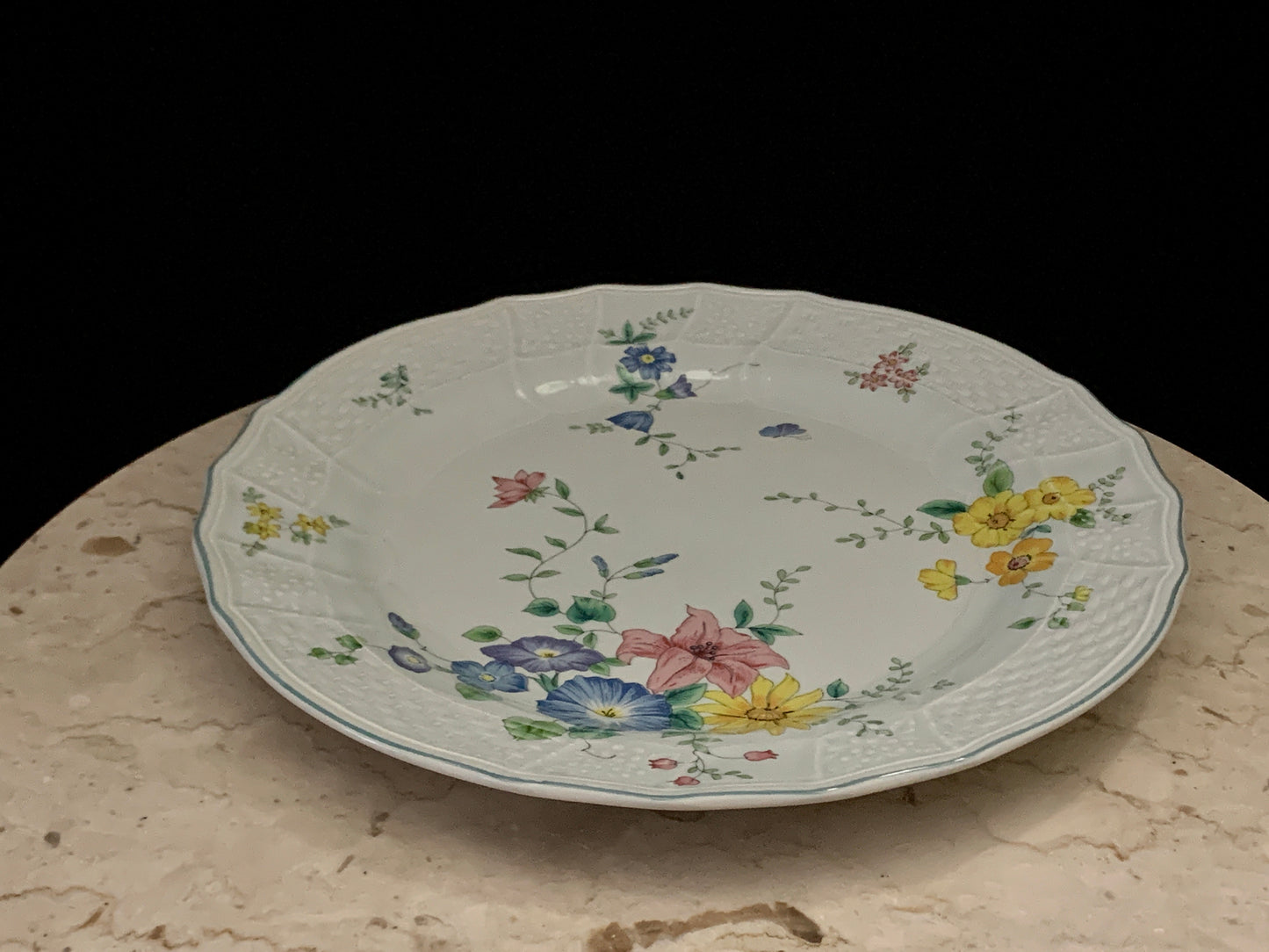 Mikasa Antique Green Victoria Chop Plate 12.5