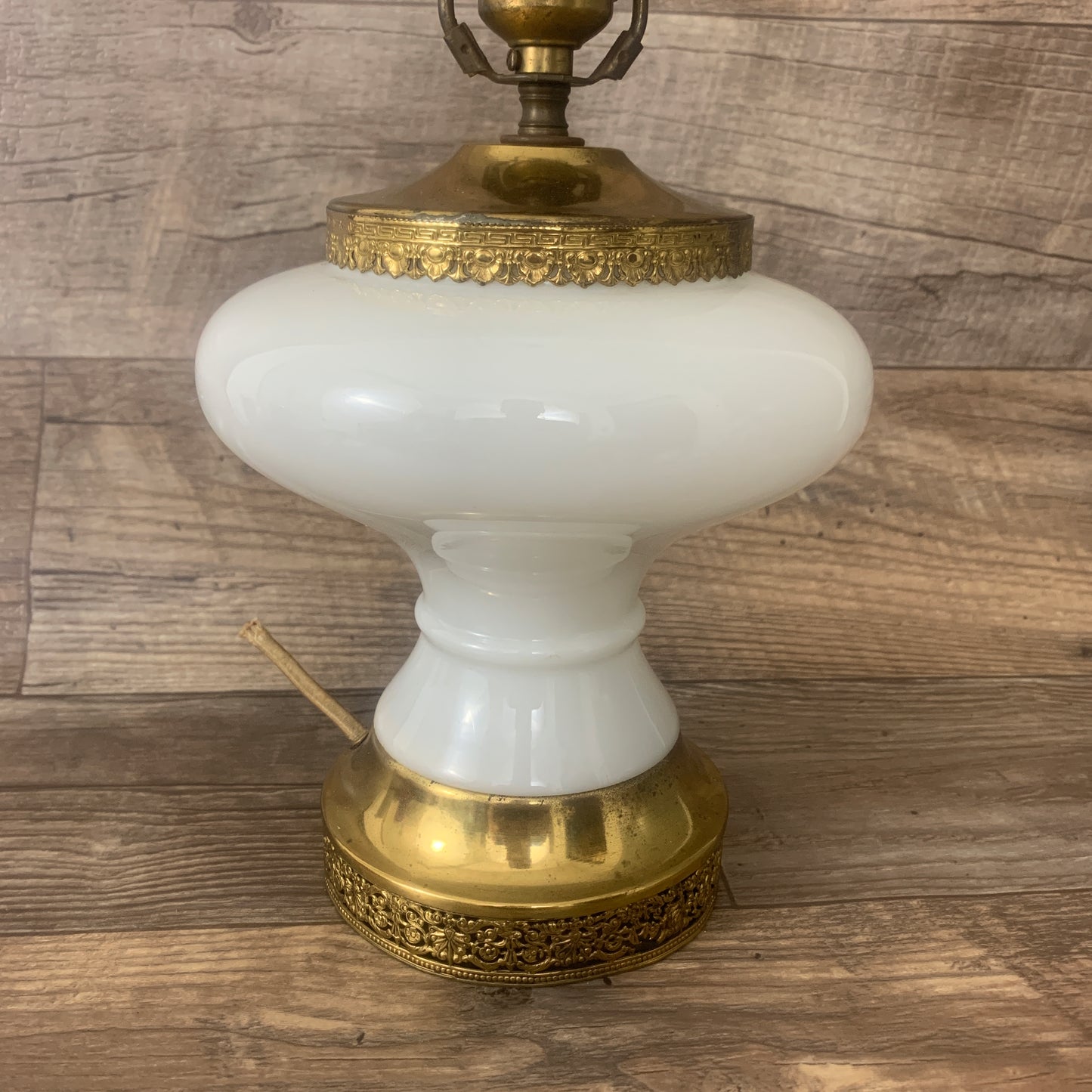 Mid Century Milk Glass Lamp, Retro Brass and White Table Lamp, Mod Shape