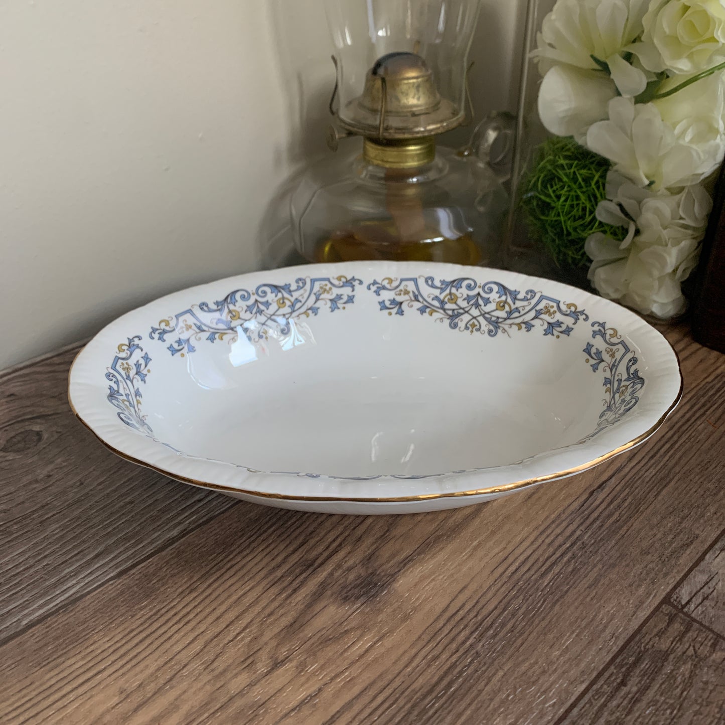 Royal Standard Oval Vegetable Bowl