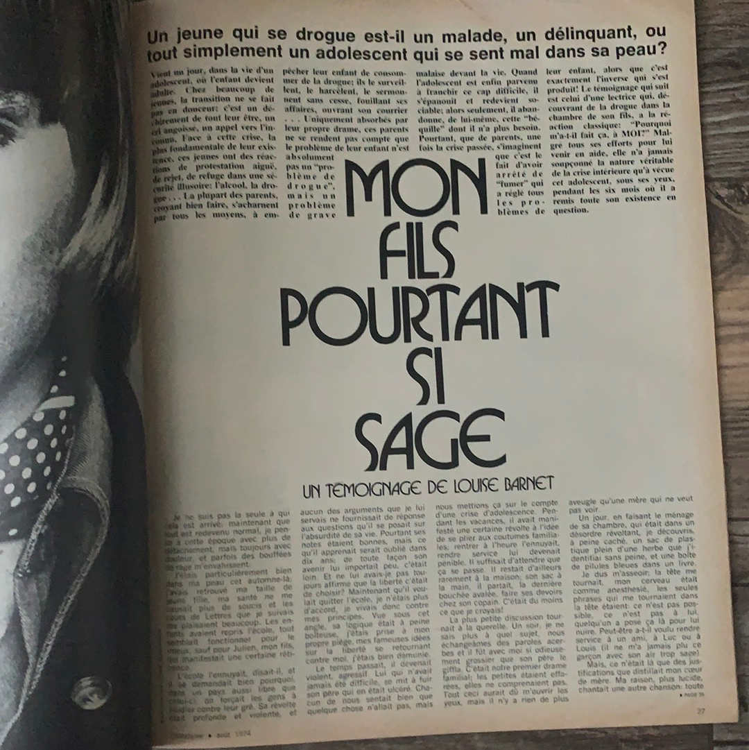 Vintage French Chatelaine Magazine August 1974