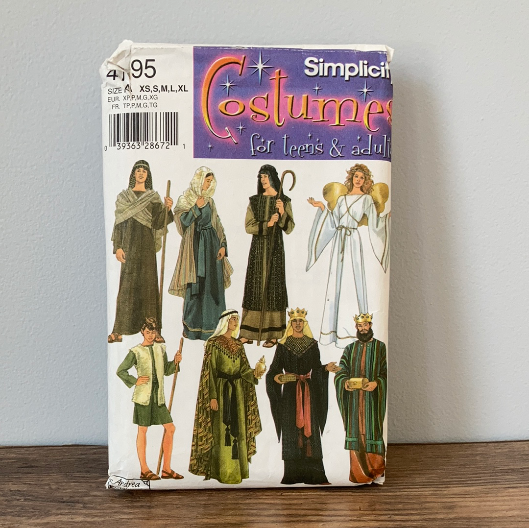 Mens and Ladies Historical Dress Robe Nativity Costume Sewing Pattern Size XS to XL Simplicity 4795