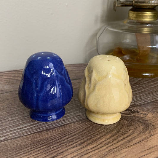 Ceramic Artichoke Shaped Vintage Salt and Pepper Shakers