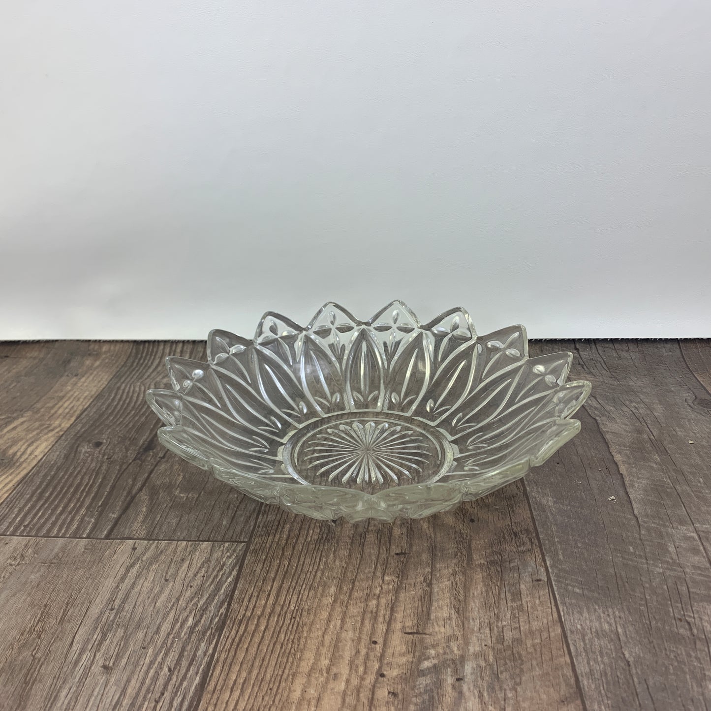 Clear Glass Vintage Flower Shaped Bowl Housewarming Gifts