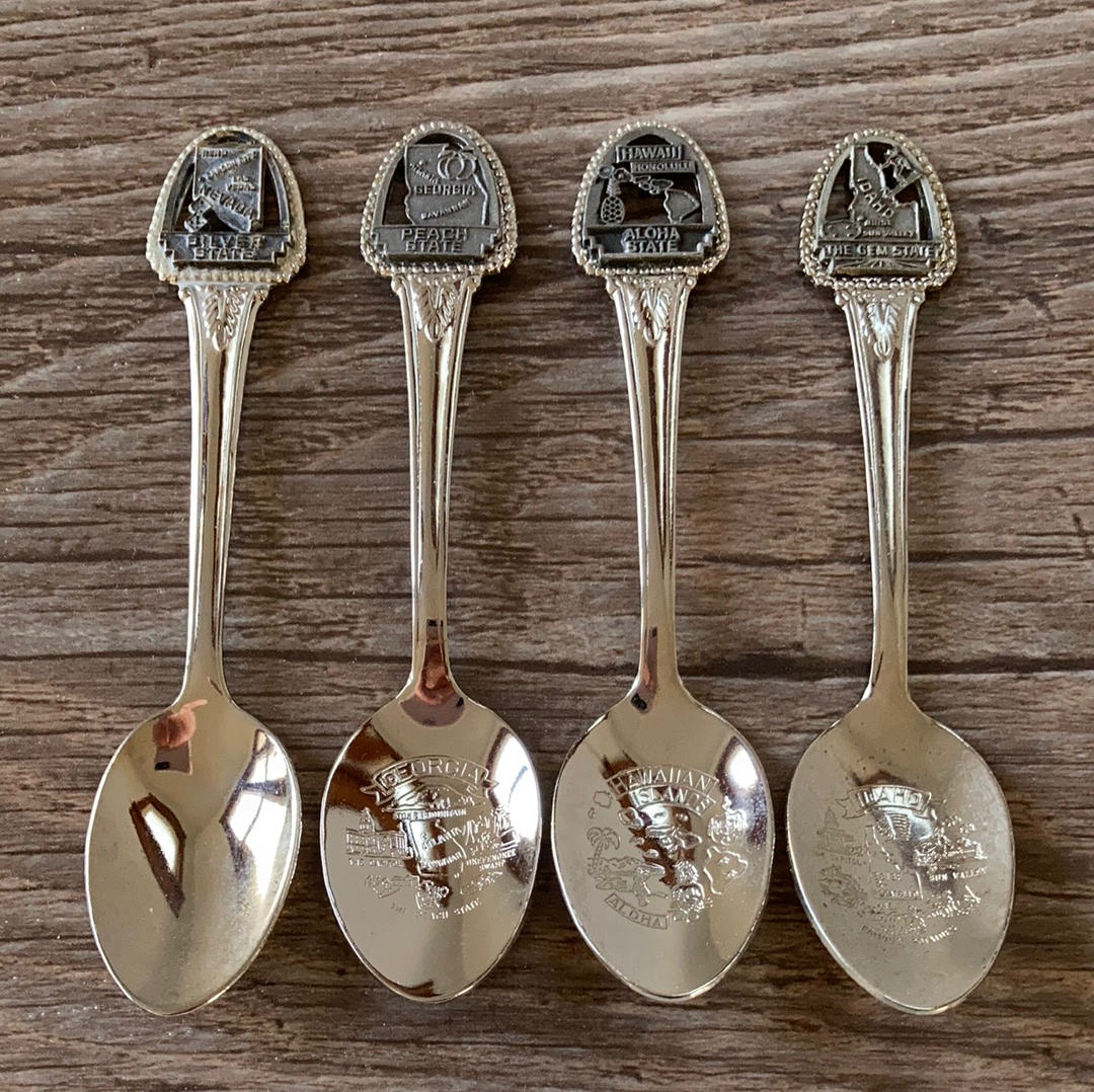 4 USA Vintage Souvenir Spoons Nevada Georgia Idaho Hawaii